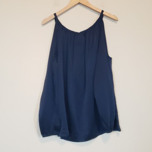 Chaser Revolve Navy Blue Silk Cold Shoulder Top Womens Medium Office Out Neutral - Picture 2 of 8